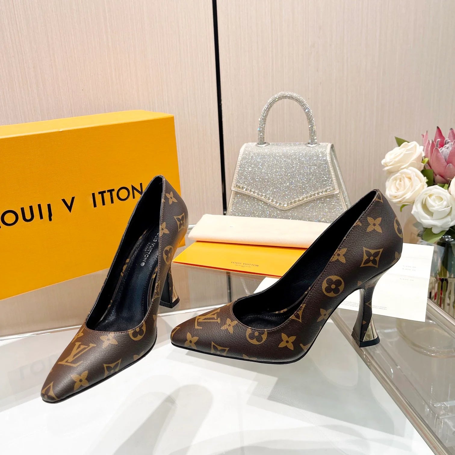 New Fashion Classic Floral V Logo Women's Shoea-XC05202411902