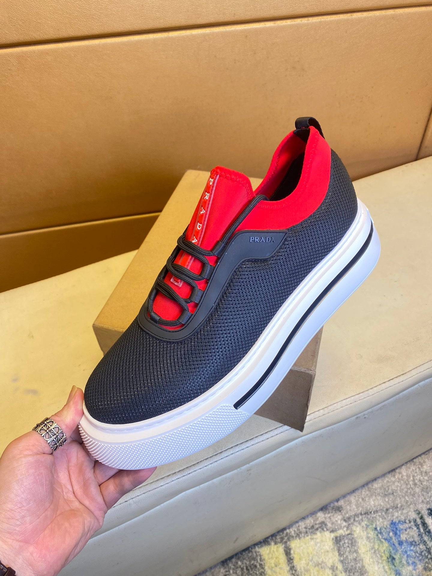 P Fashion Flying Knit Upper Thick-soled Casual Shoes 0724111110