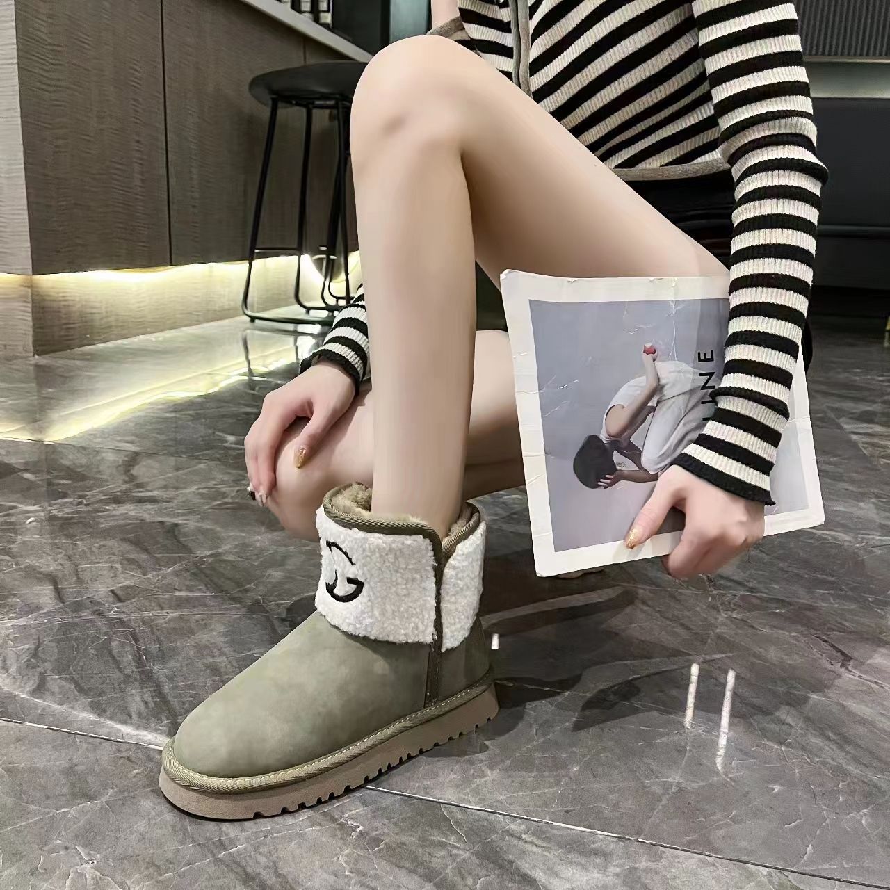 Warm Thickened Letter Lamb Wool Short Boots 0823112312