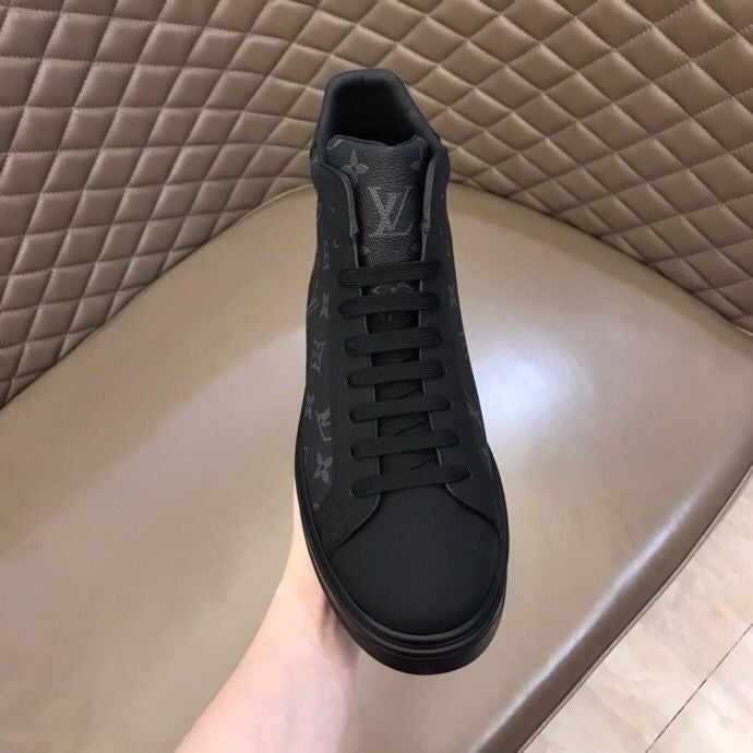 High-Top Monogram Luxembourg Sneaker V26