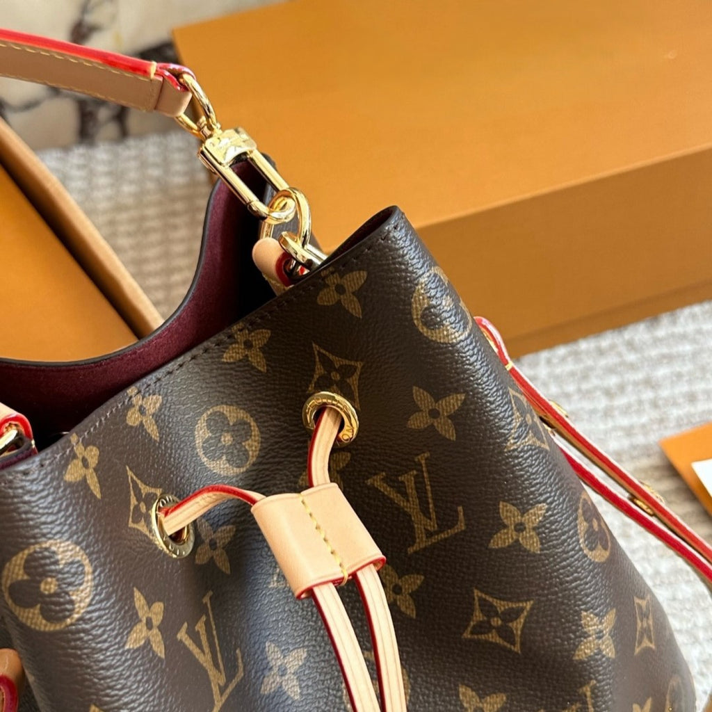 New Fashion  L Bucket bag M1026072809