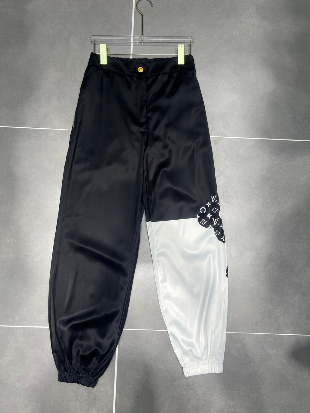 ladies suit 475557