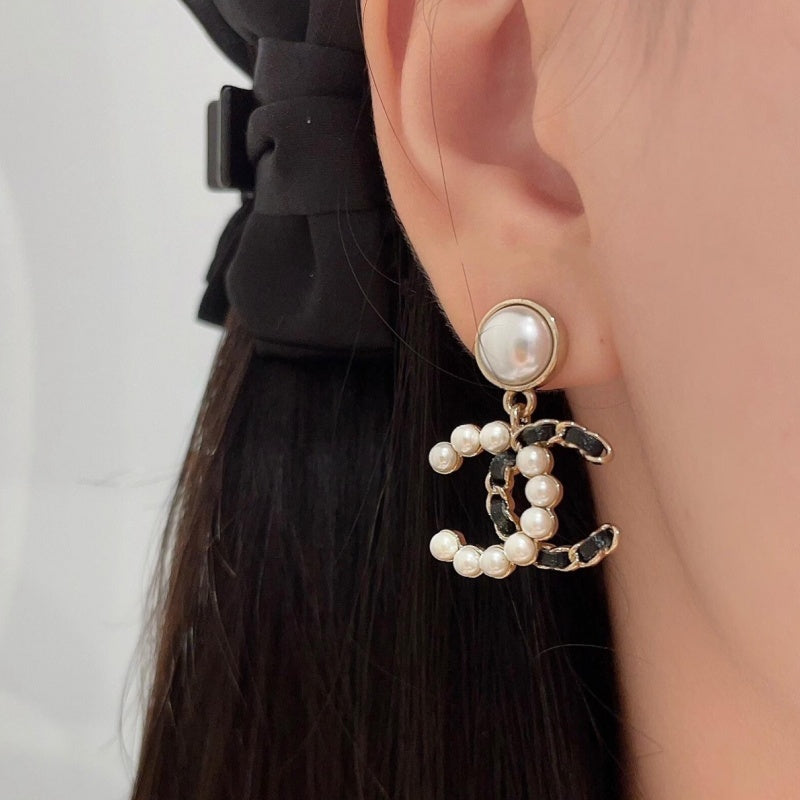 Women's Luxury Pearl Dangle Earrings XZ1326092810