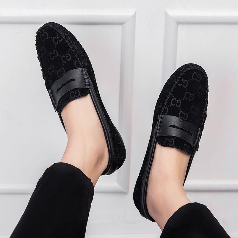 Versatile Soft Sole Embossed Leather Casual Shoes 08231208LTJ02