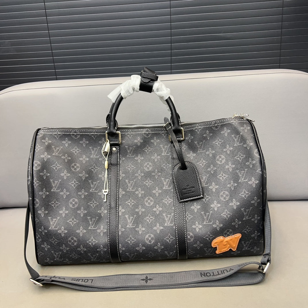 Fashion large capacity travel bag WLF1023101110