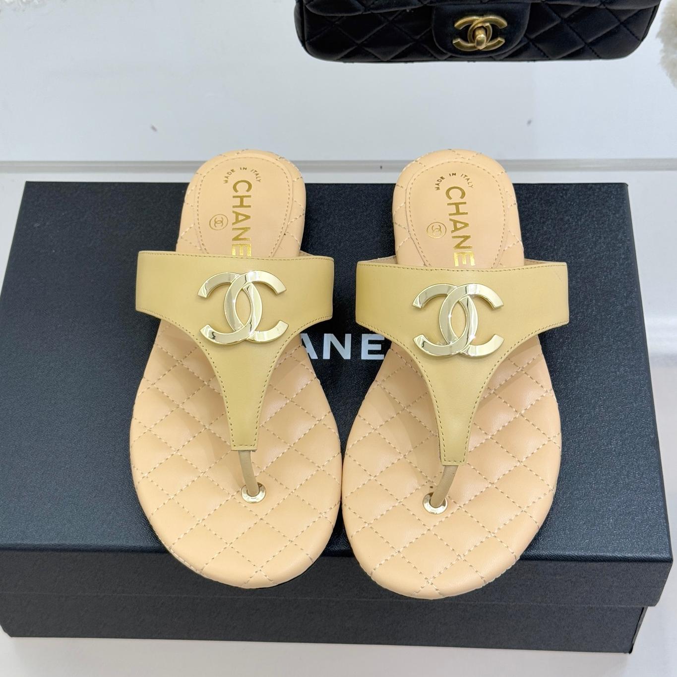 26SS New Women's Diamond Pattern Flip-Flops 0726031003