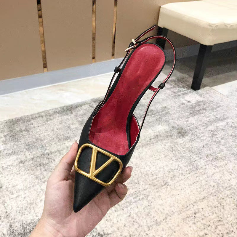 V pointed toe stiletto sandals