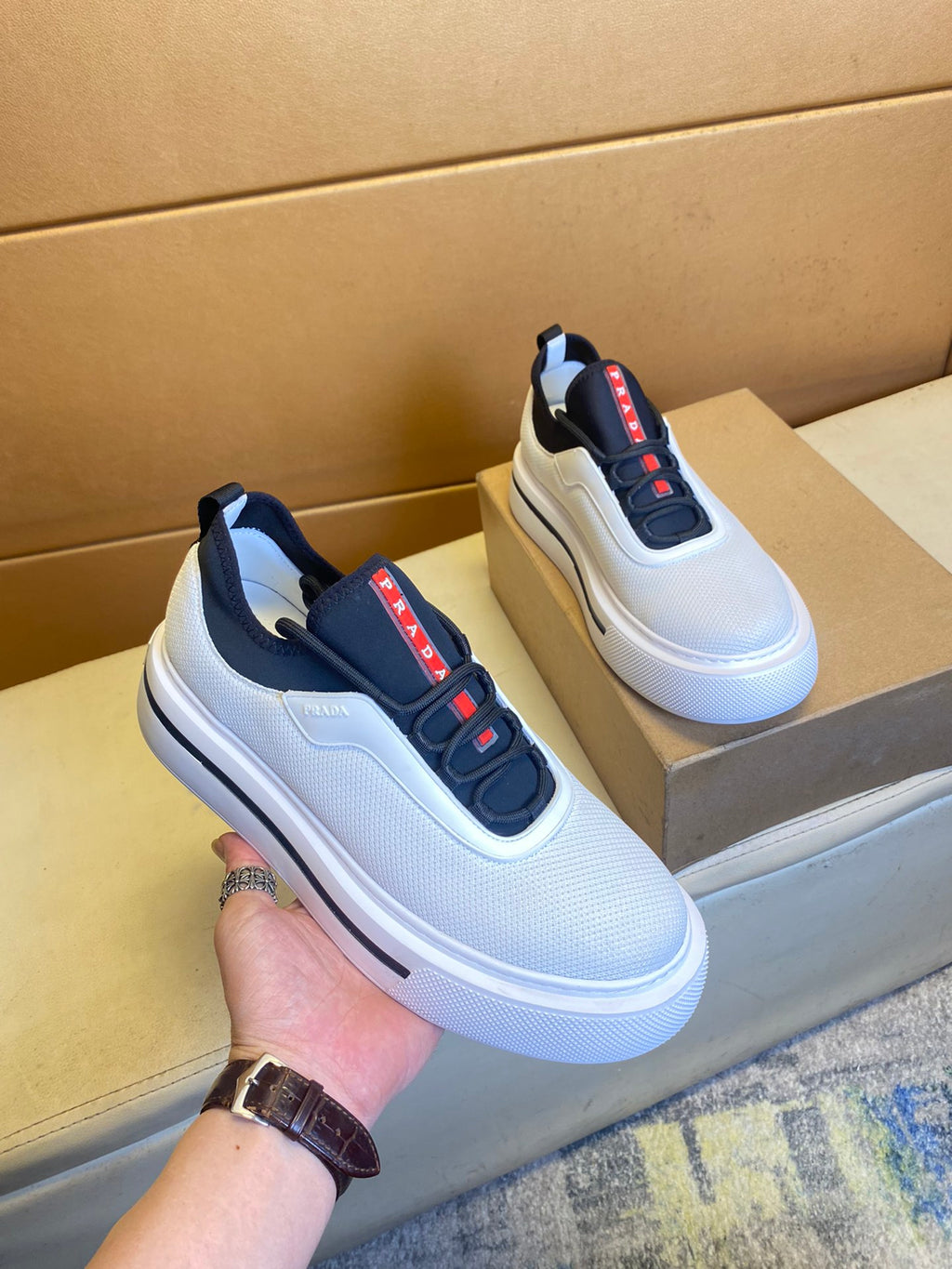 P Fashion Flying Knit Upper Thick-soled Casual Shoes 0724111110