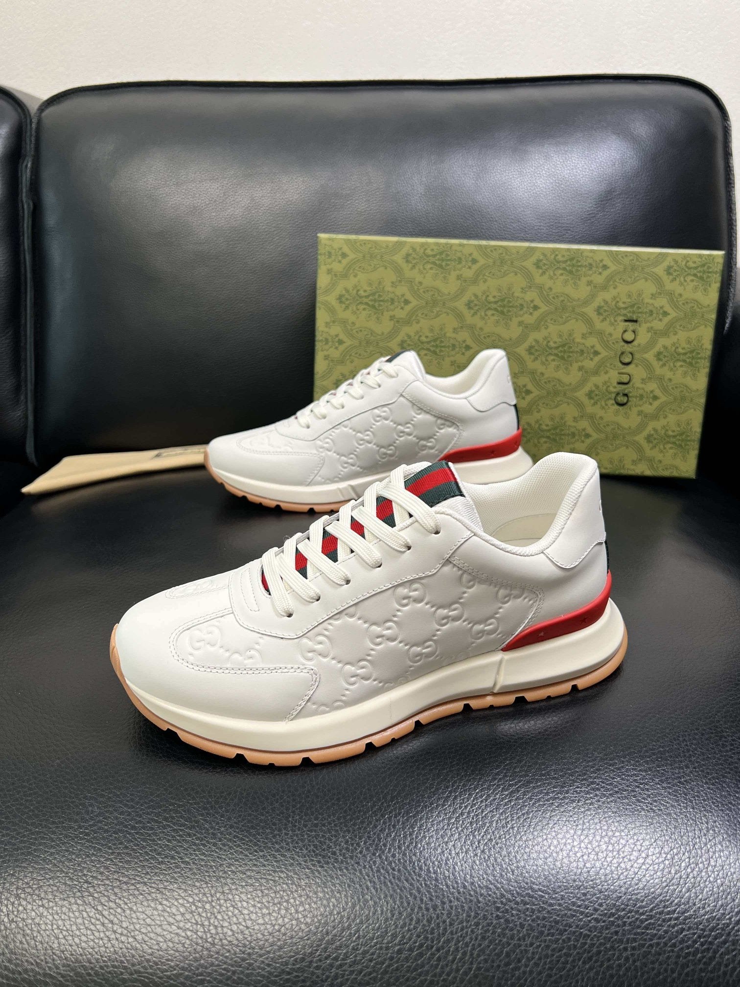 Fashionable Casual Sports Shoes 0726032002