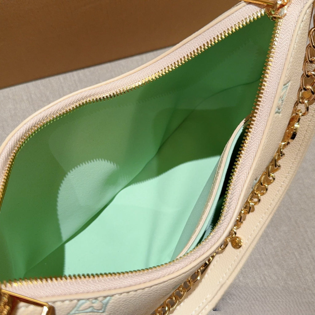New Fashion  L pressed-leather Bag M1026072802