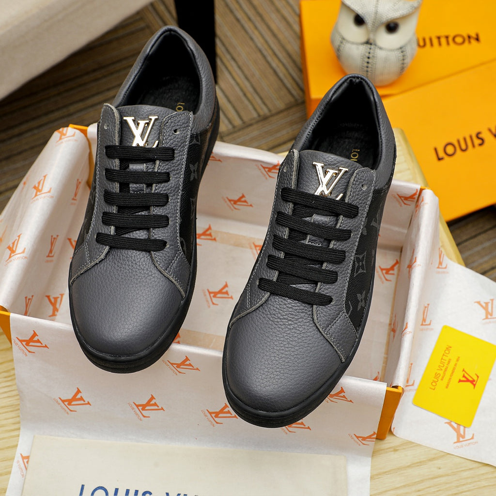 L classic monogram leather flat sneakers 0724122410