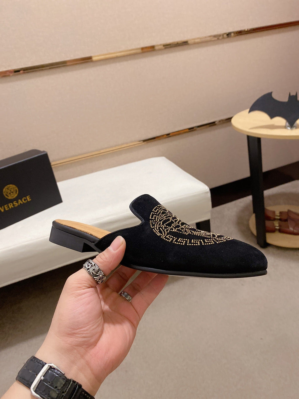 VS Men's Fashion Closed-Toe Slippers 072605803