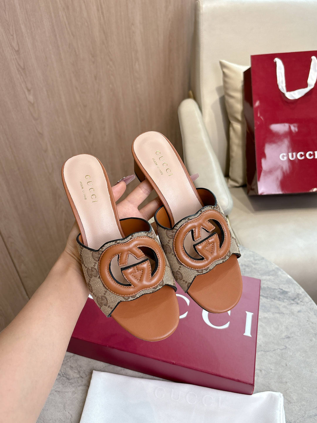 high-heeled slippers 0725101408
