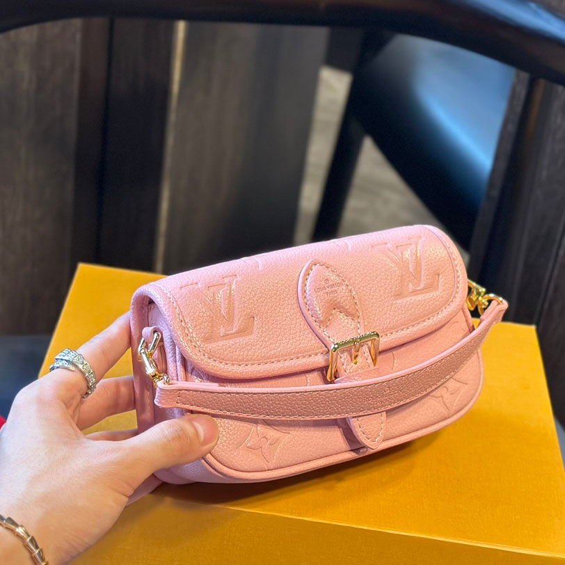 L 24ss Limited Flap Bag XC24092416