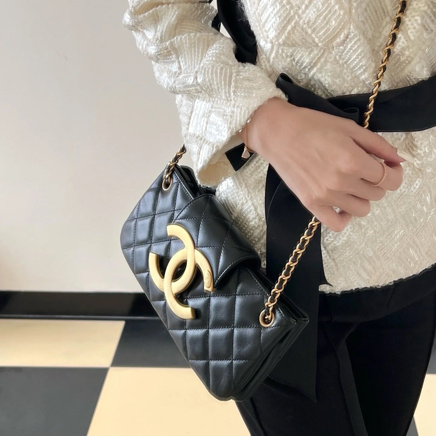 Double C Baguette Bag 0724082704