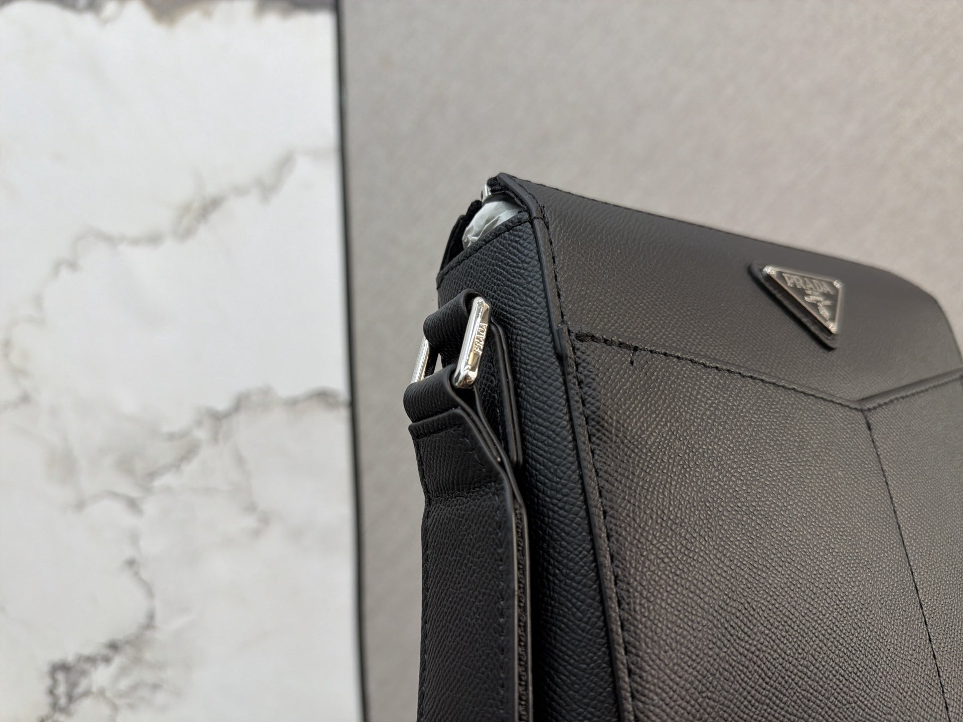 P 26SS New Men's Single-shoulder Bag  CWT1326081320