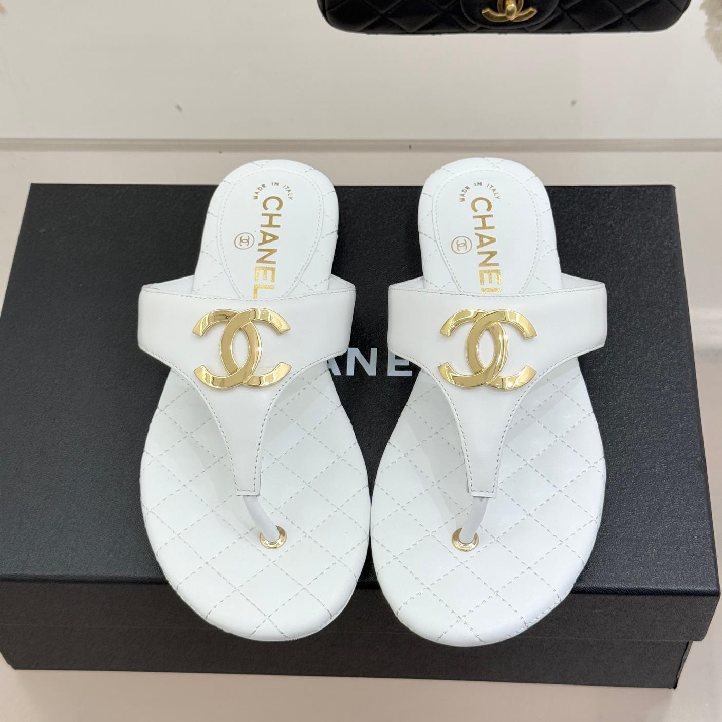 26SS New Women's Diamond Pattern Flip-Flops 0726031003