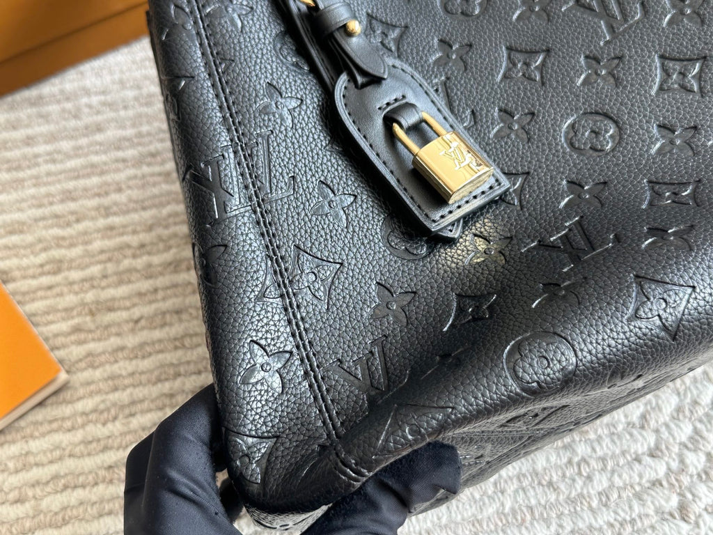 L classic and fashionable printed Tote bag 0725091704