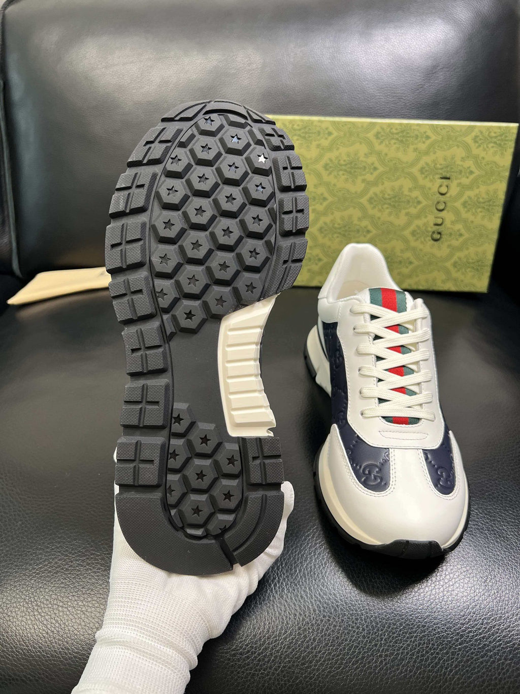 Fashionable Casual Sports Shoes 0726032002