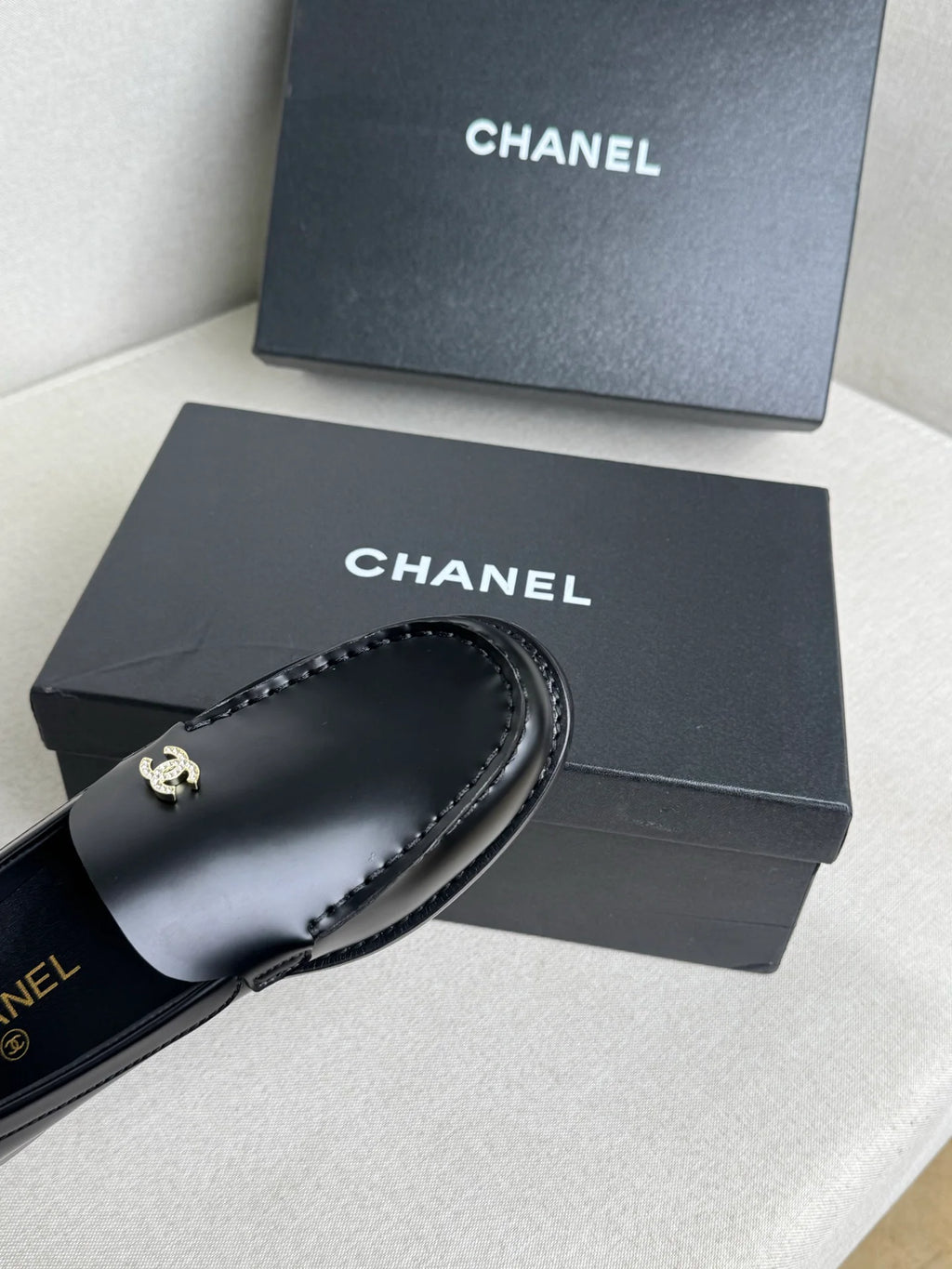 Women's Black Leather CC Logo Slip On Loafers