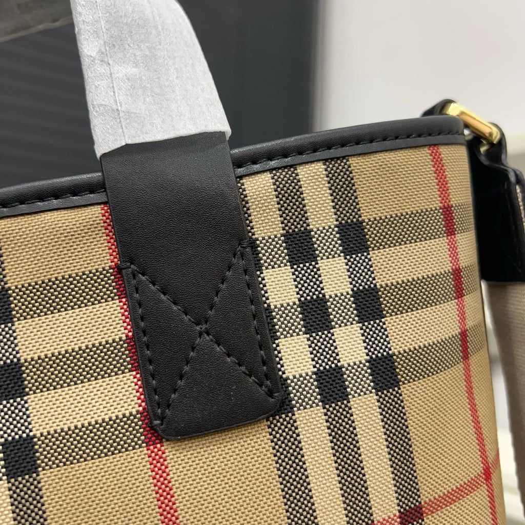 Unisex crossbody tote bag for couples 142602022