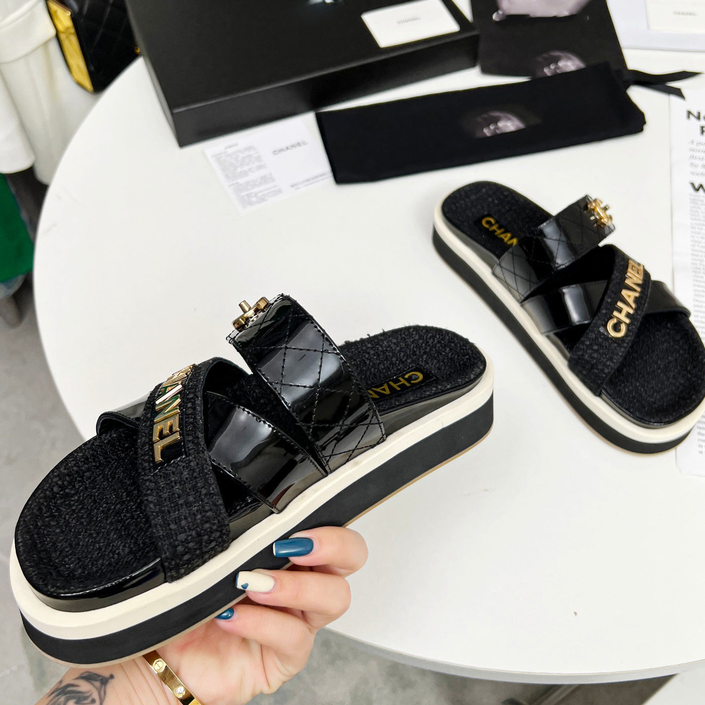 C New Flat Ladies Slippers XC07061202