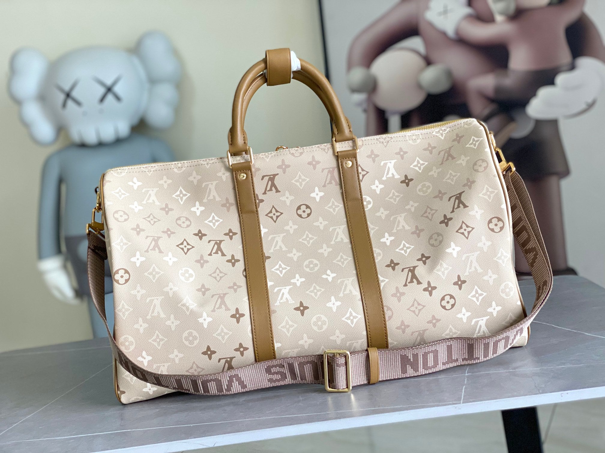 L & V Stylish Canvas Travel Tag M0726051909