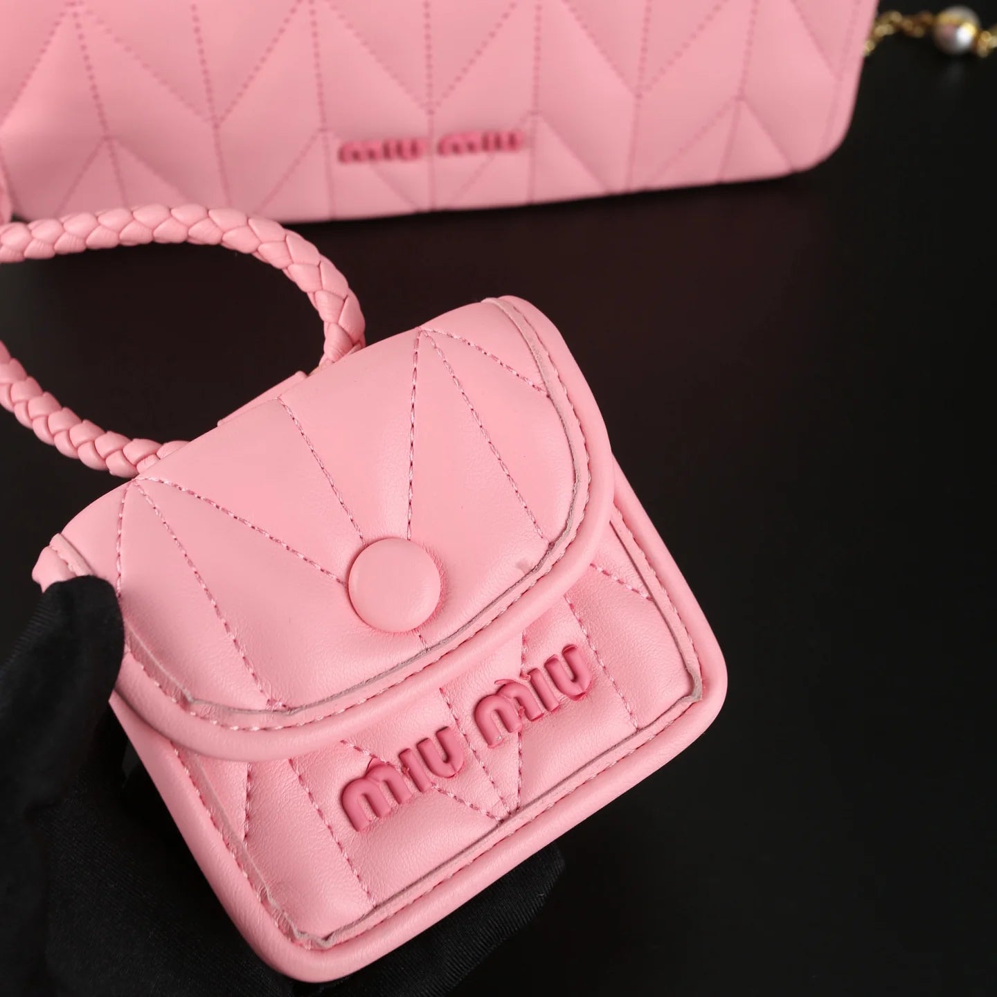 Miu Sub Bag Shoulder Bag 1025062316