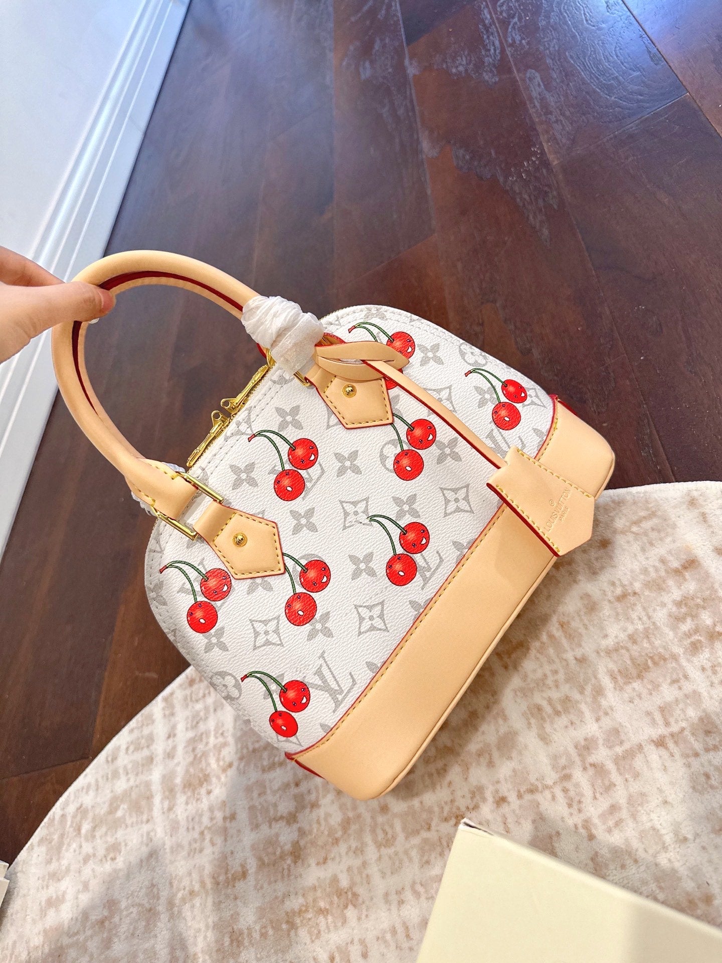 L fashion cherry shell bag 0725071804
