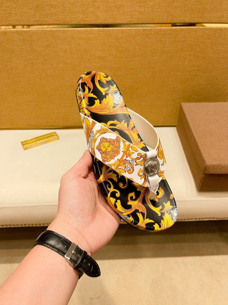 VS Men's Fashion Flip-Flops 072605804