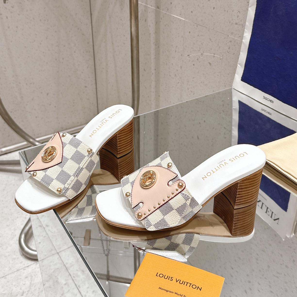 L new fashion thick heel slippers 0725040905