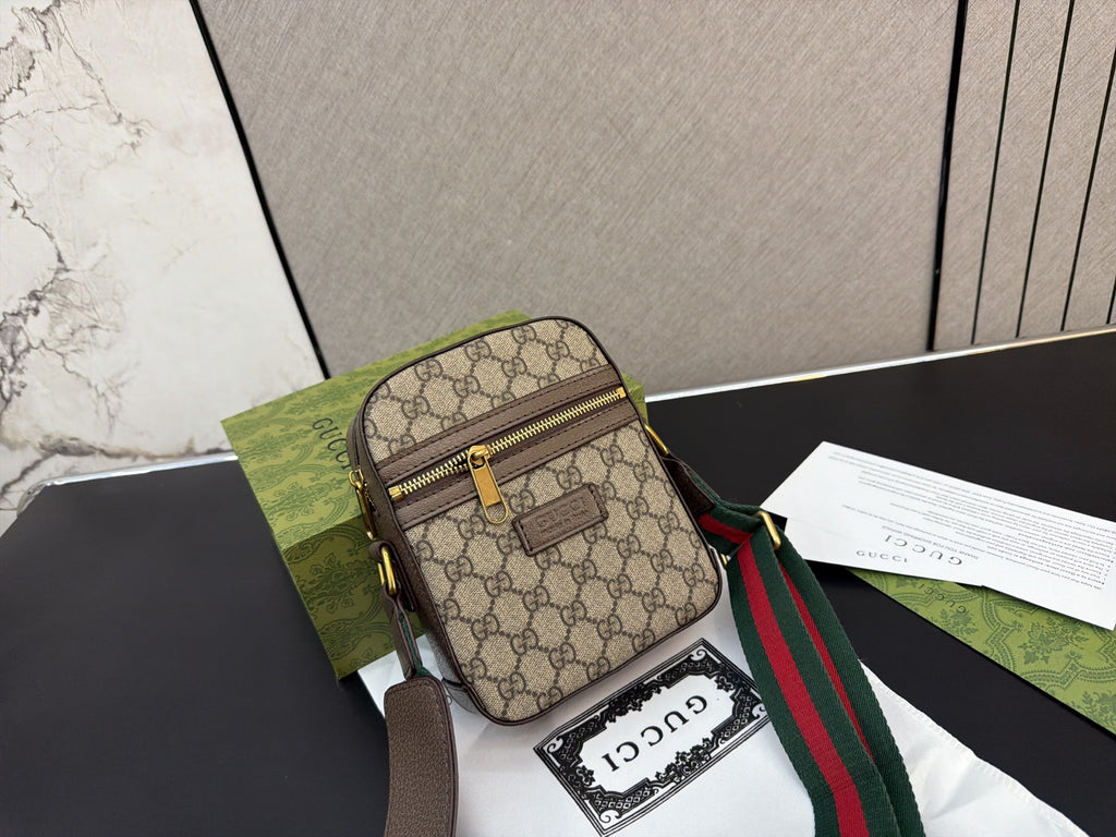 G 26SS New Single-shoulder Bag  CWT1326081320