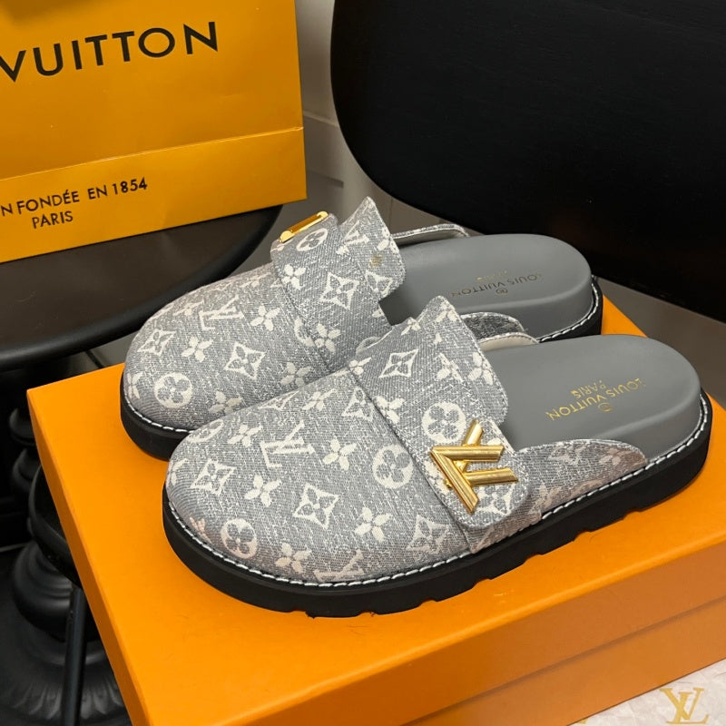 New Fashion Unisex Metal Decorated Mule Slippers PF1326101929