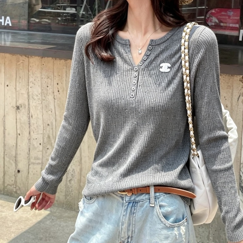 New Fashion Women's CC V-Neck Knit Top DM1326091825
