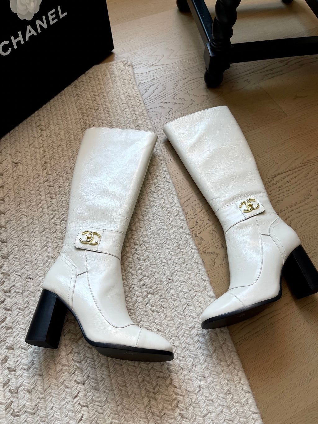 New CC stylish high-heeled boots 0726091701