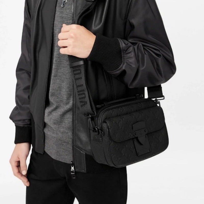 New Fashion Men's Crossbody Bag CWT1326092308