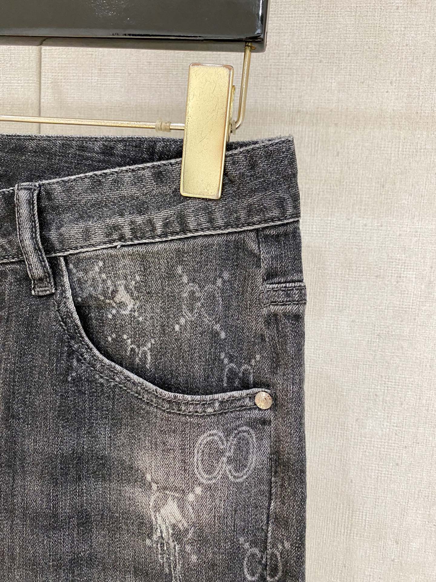 New Arrivals in Men's Denim Shorts 1026062517