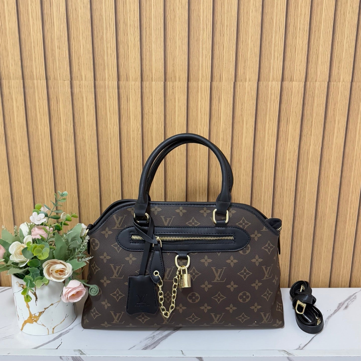 New Versatile Handbag SCB1026070633