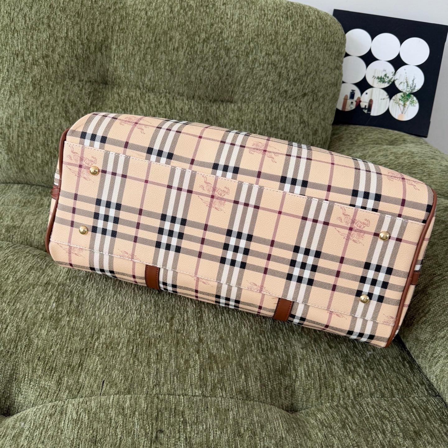 Stylish and Versatile Travel Bag SCB1026070706