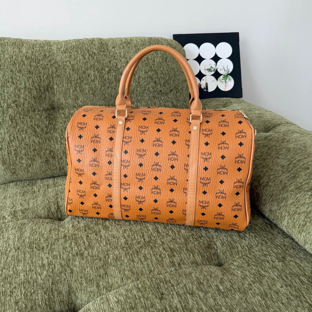 Stylish and Versatile Travel Bag SCB1026070707