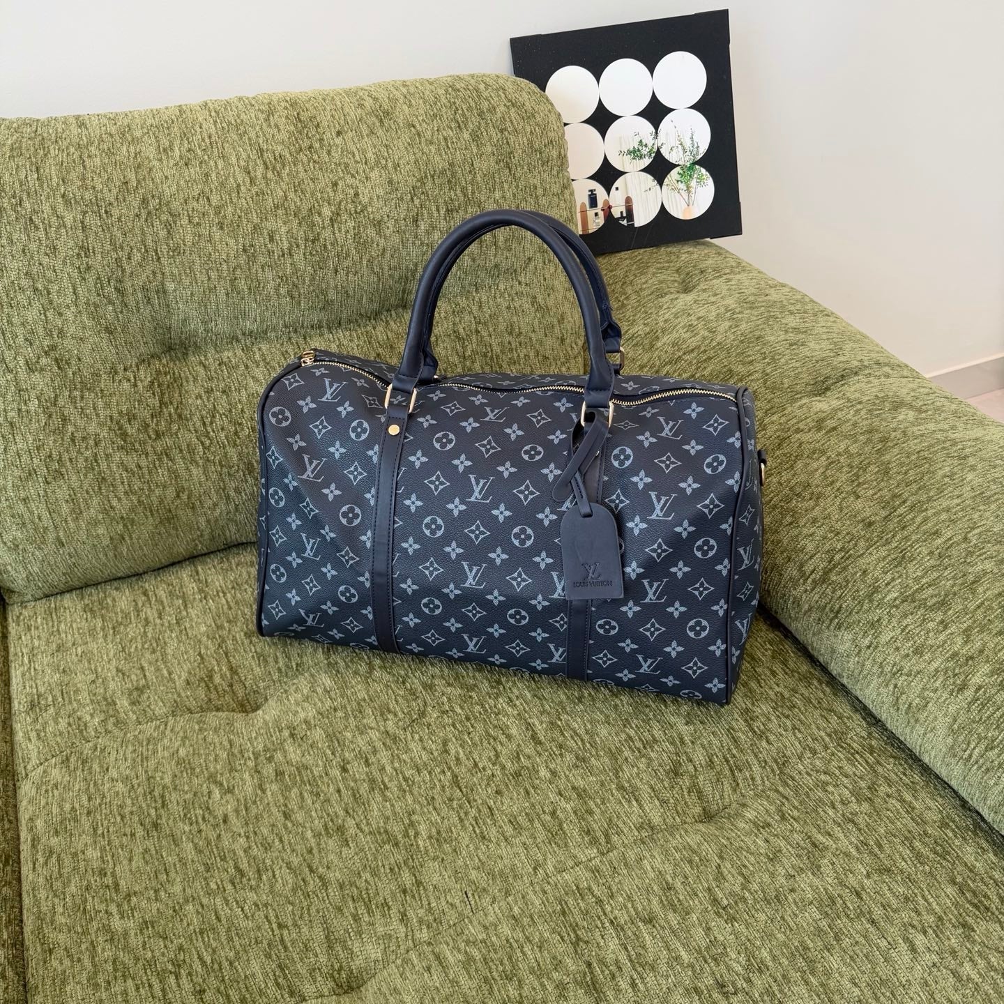 Stylish and Versatile Travel Bag SCB1026070709
