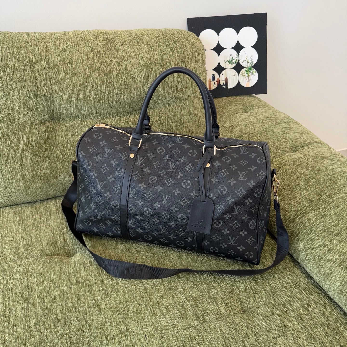 Stylish and Versatile Travel Bag SCB1026070709