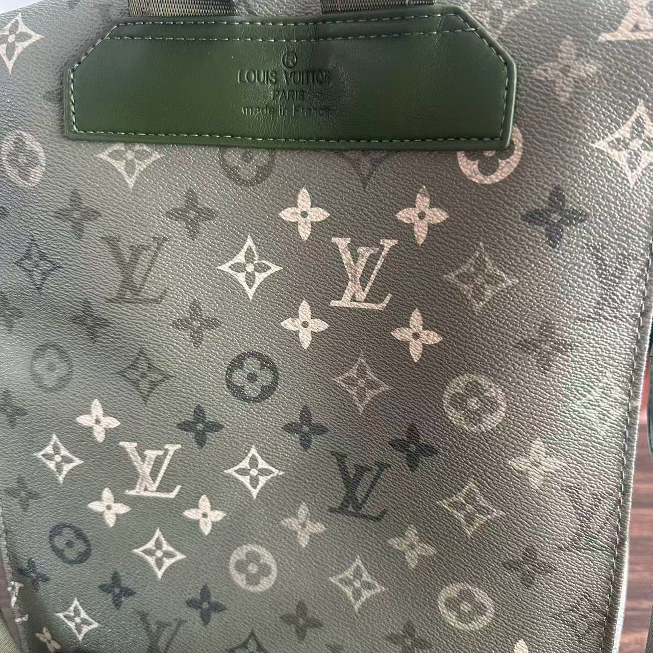 New Stylish and Versatile Backpack 1026070830