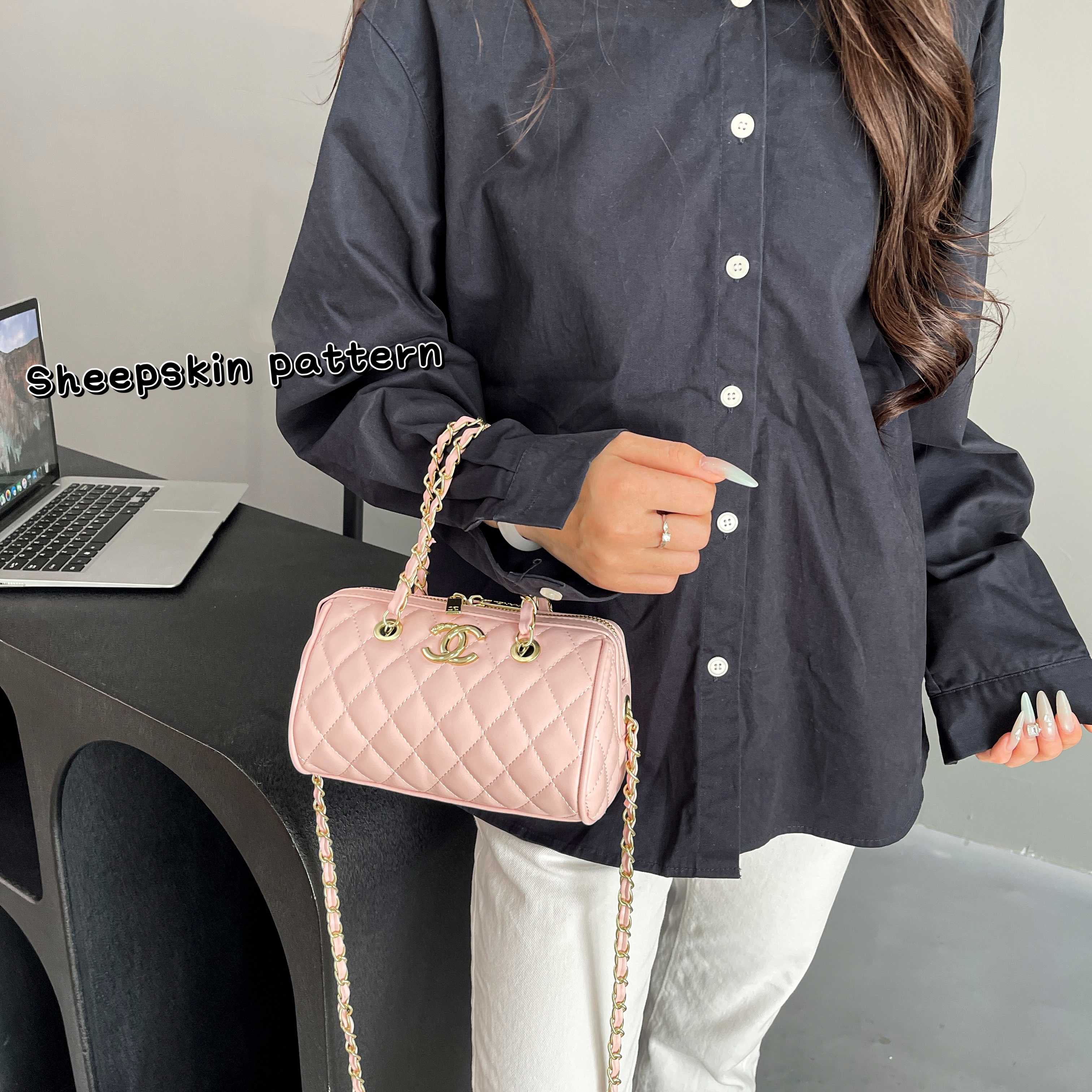 New Premium Crossbody Bag SCB1026071702