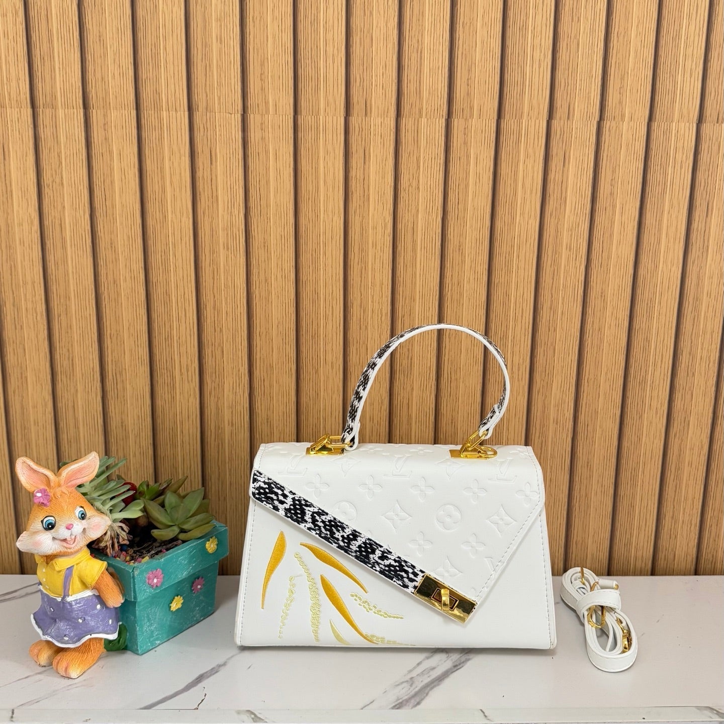 New Stylish and Versatile Handbag SCB1026071705