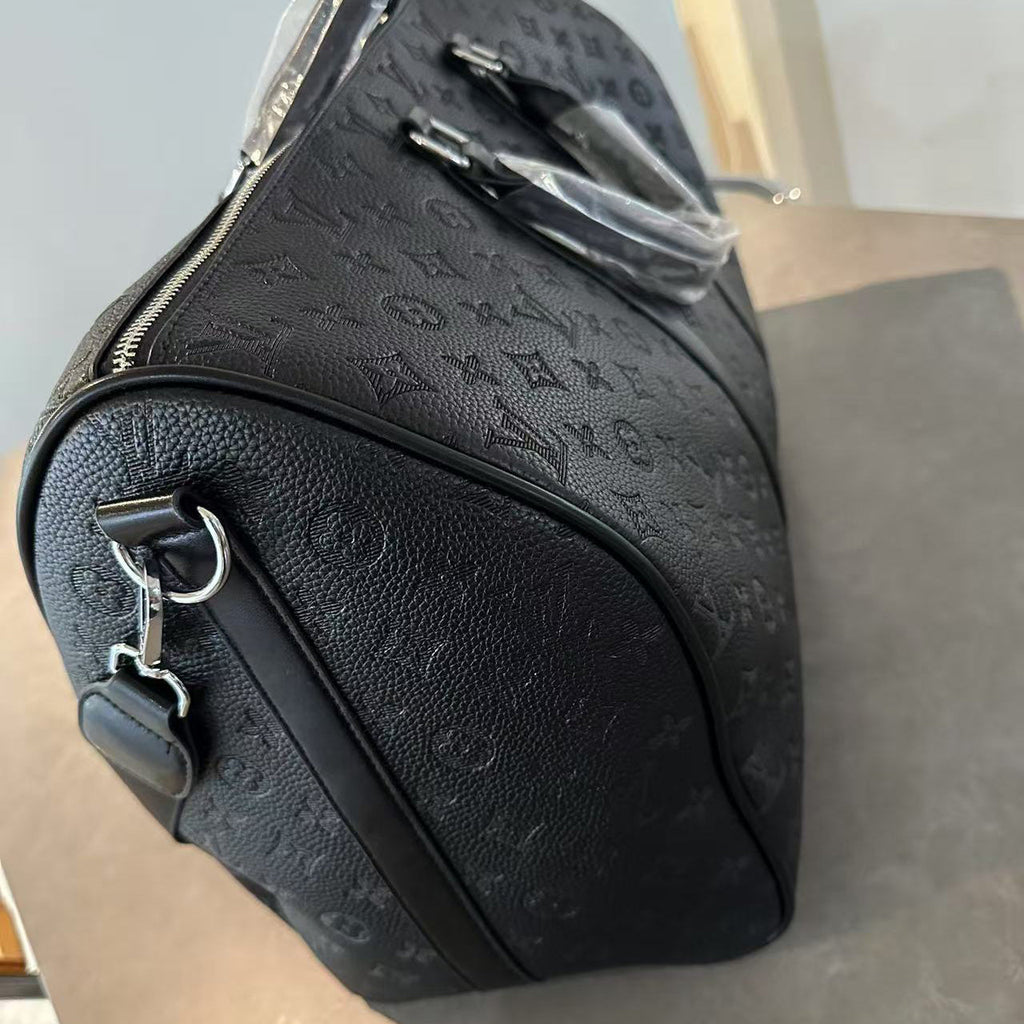 New Large-Capacity Embossed Travel Bag SCB1026071707