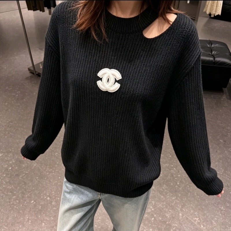 New Fashion Women CC Cutout Shoulder Knit Sweater XC1326091124