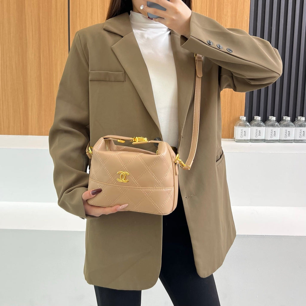 New Fashion women's CC Shoulder Bag JL1326091623
