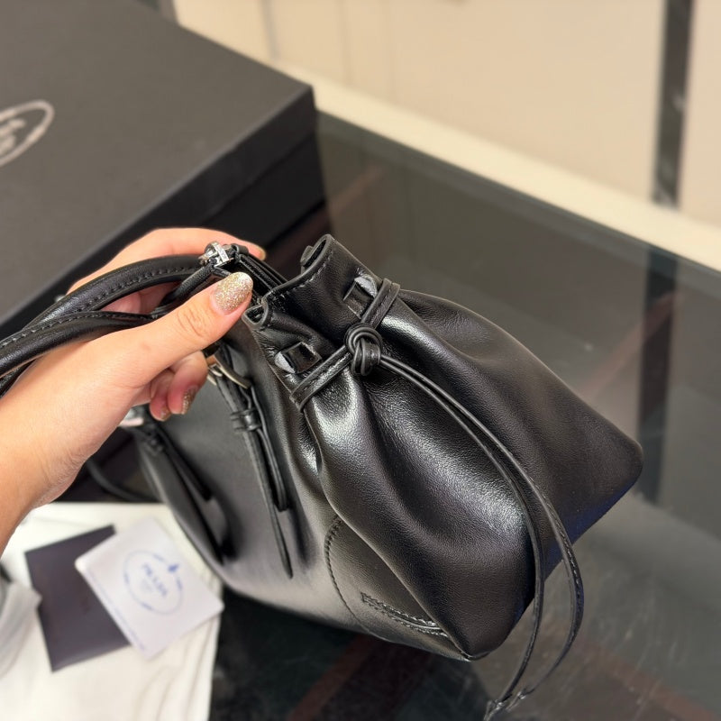 New Fashion women's PRA Shoulder Bag XC1326091631