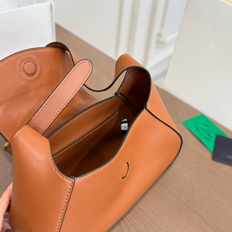 New Fashion women's PRA Shoulder Bag CWT1326091632